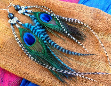 zebra_feather_earrings_by_hide_your_feathers-d2xxegt