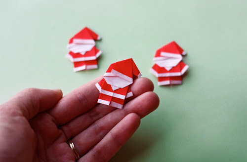 tiny-origami-santa