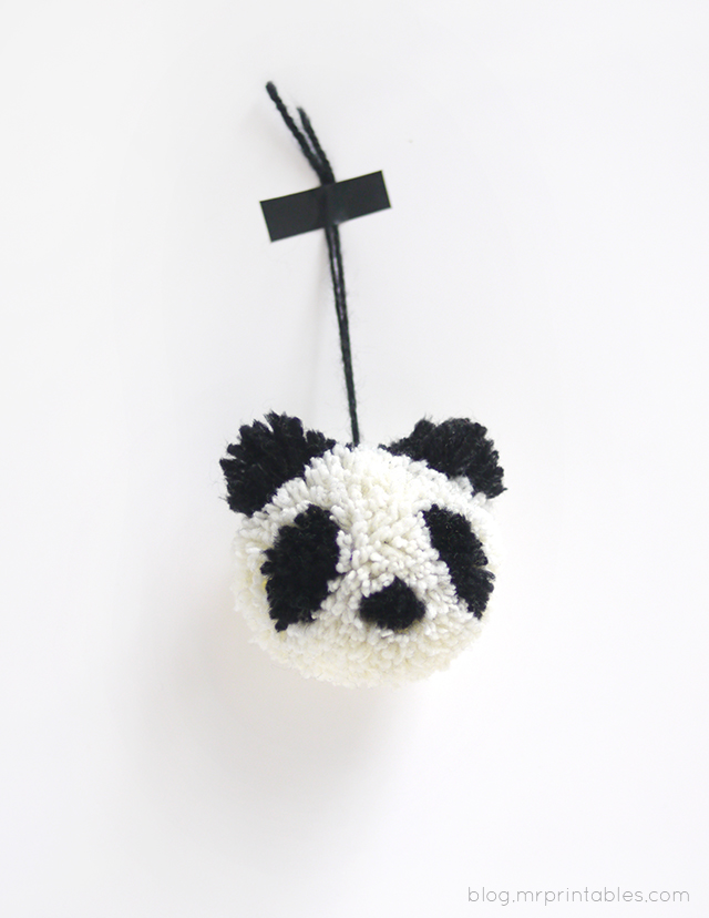 panda-pompom