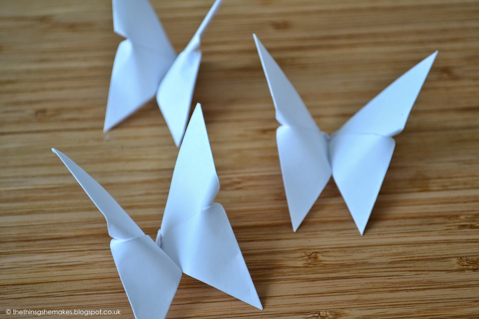 бабочки в технике оригами
