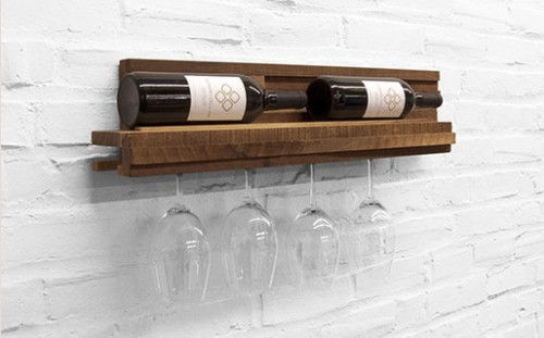 wooden-wine-rack-for-bottles-and-glasses