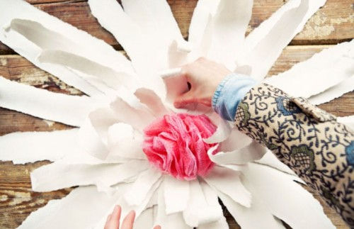 beautiful-diy-flowers-for-spring-or-wedding-decoration