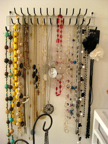 storing-jewelry-on-walls