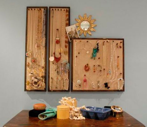 storing-jewelry-on-walls