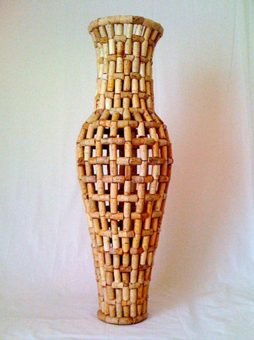 wine-cork-vase