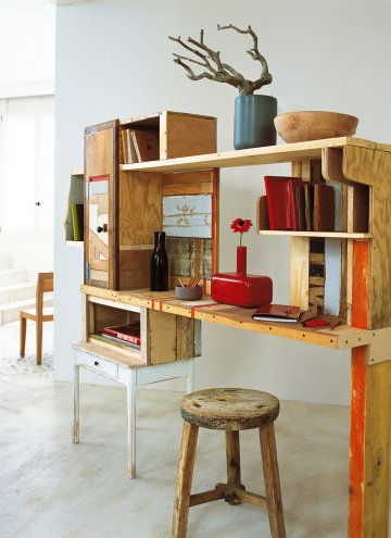diy-reclaimed-wood-desks-for-your-home-office