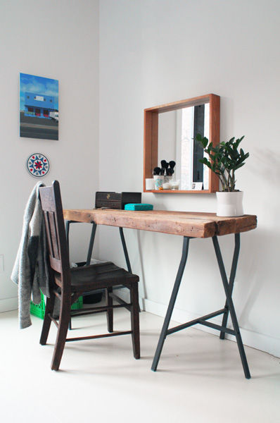 diy-reclaimed-wood-desks-for-your-home-office1