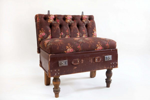 Suitcase-Chair-english-floral-stbv13-600x400