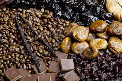 9417336-dried-fruit-with-chocolate-and-coffee-beans