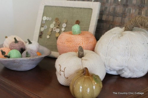 cool-diy-bakers-twine-pumpkins-for-fall-decor-5-500x333