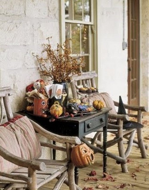 cute-fall-porch-decor-ideas-39-500x639