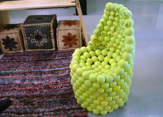 repurposed-tennis-ball-chair