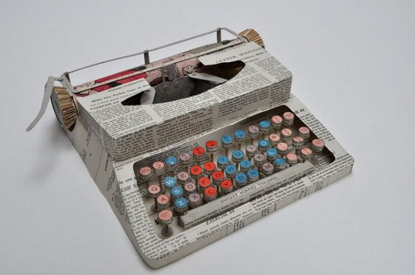 typewriter-1-600x398