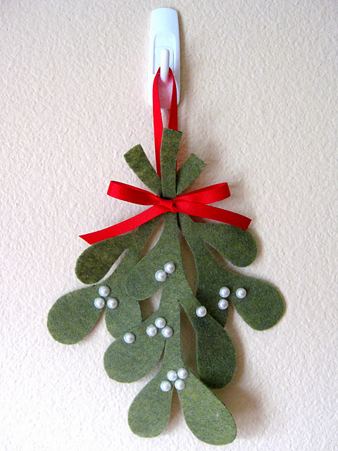 diy-felt-christmas-tree-ornaments-5