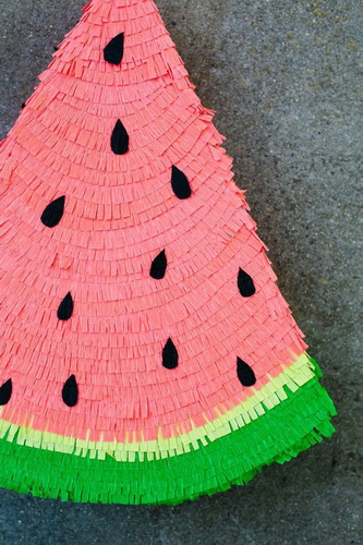 Watermelon-Pinata5