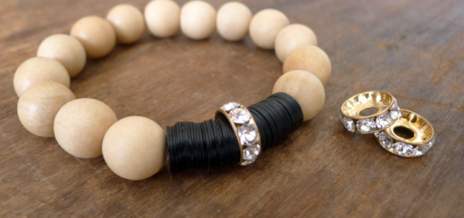 diy-wood-bead-bracelet