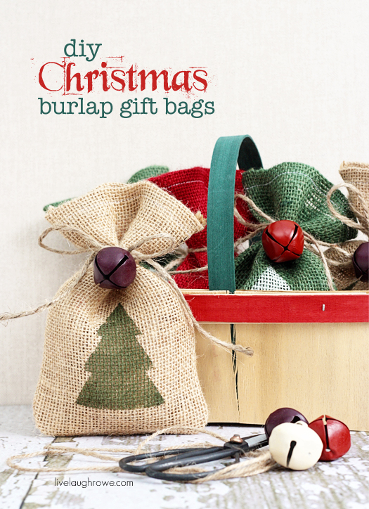 DIY-Christmas-Burlap-Gift-Bags